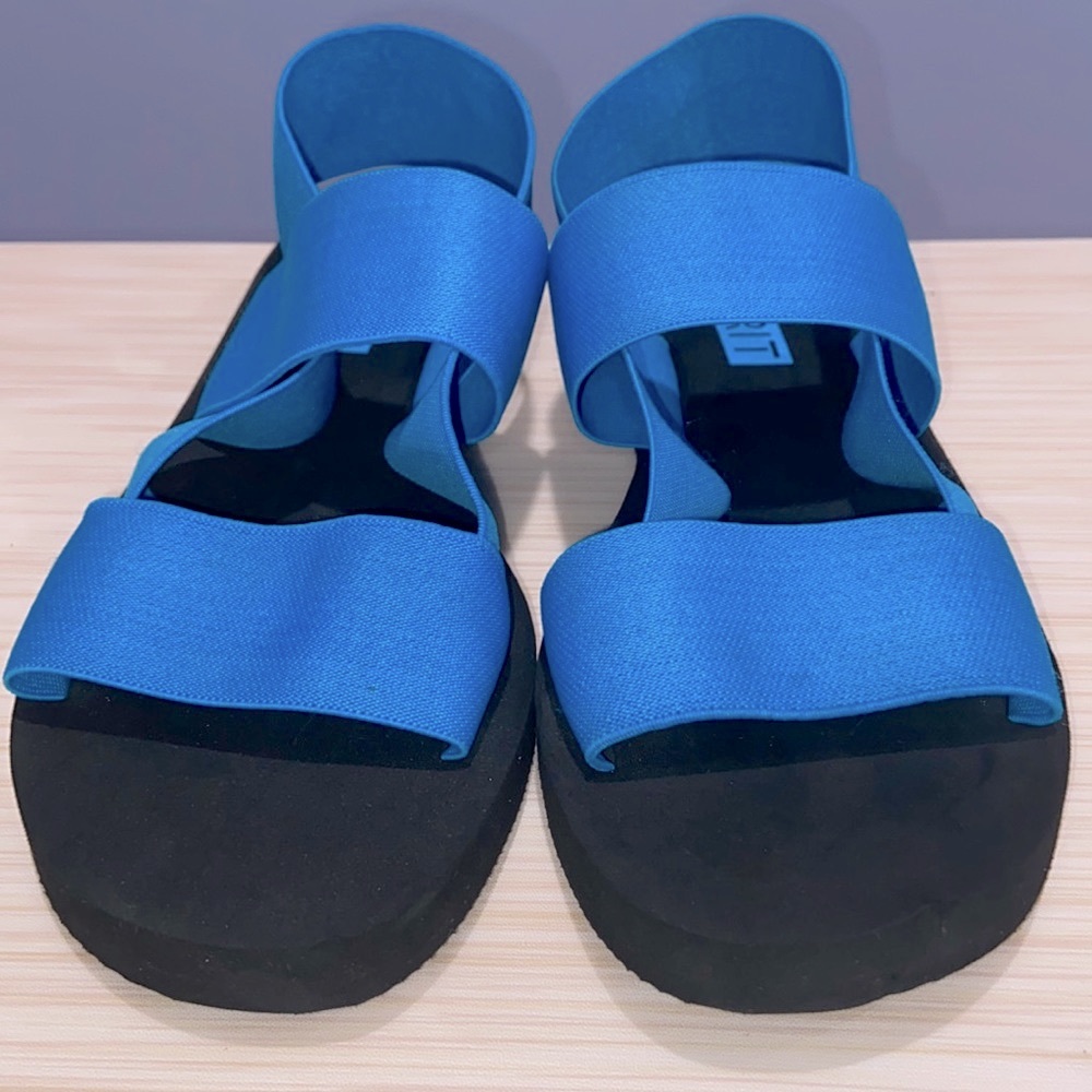 Esprit Elastic Strap Blue and Black Sandals